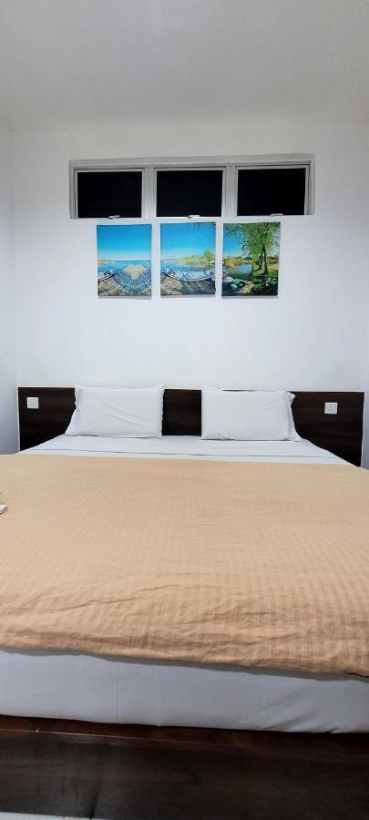 Api-Api Guesthouse Kota Kinabalu Buitenkant foto