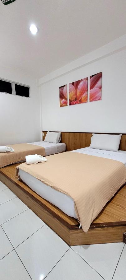 Api-Api Guesthouse Kota Kinabalu Buitenkant foto
