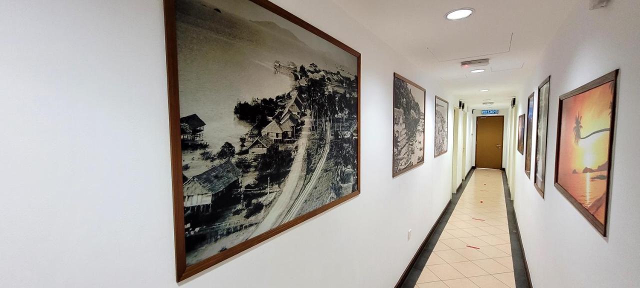 Api-Api Guesthouse Kota Kinabalu Buitenkant foto