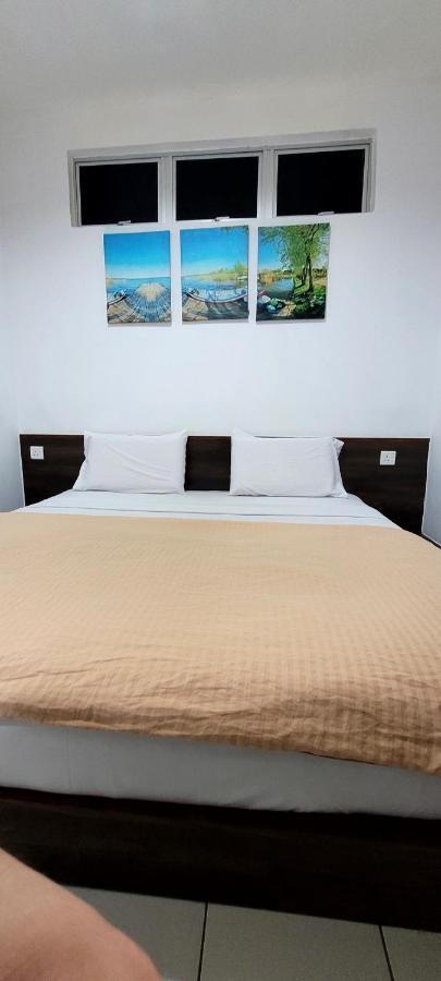 Api-Api Guesthouse Kota Kinabalu Buitenkant foto
