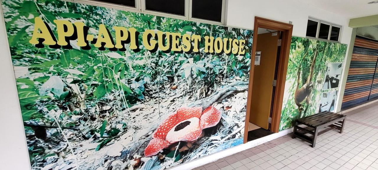 Api-Api Guesthouse Kota Kinabalu Buitenkant foto