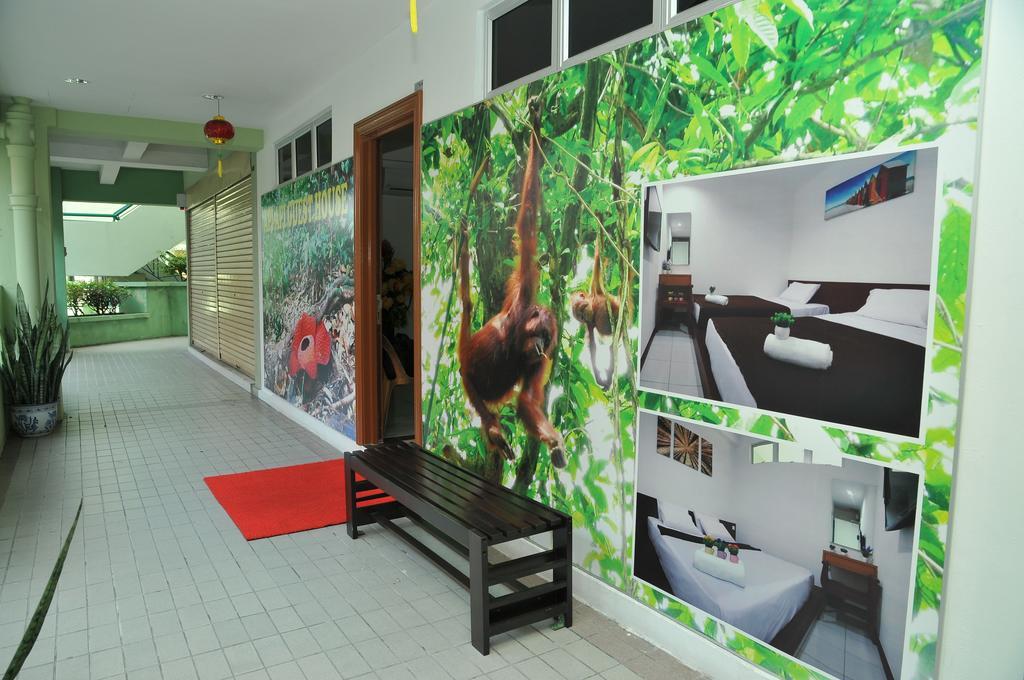 Api-Api Guesthouse Kota Kinabalu Buitenkant foto