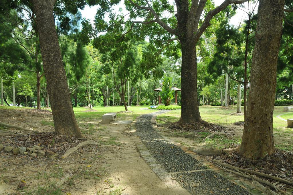 Api-Api Guesthouse Kota Kinabalu Buitenkant foto