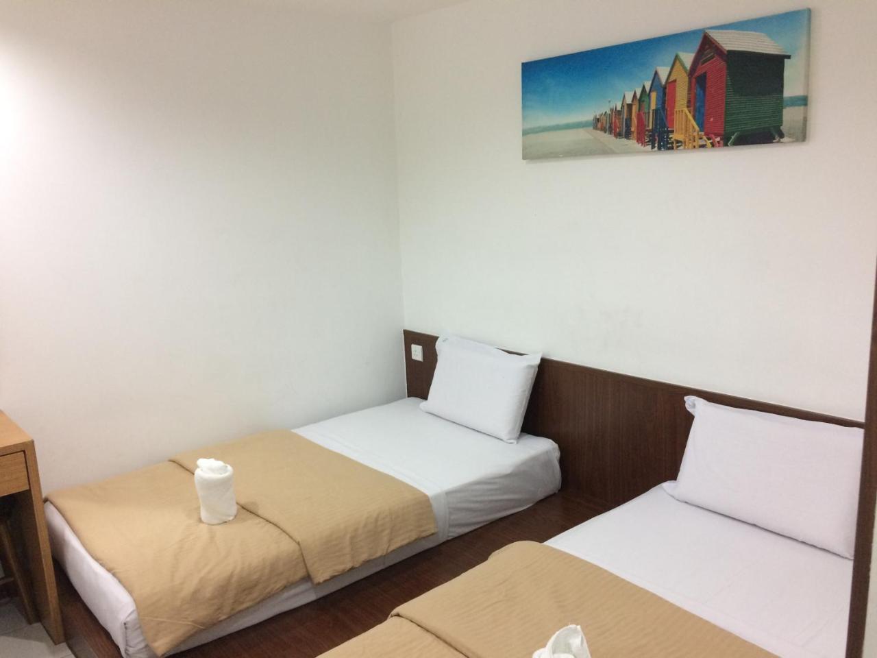 Api-Api Guesthouse Kota Kinabalu Buitenkant foto
