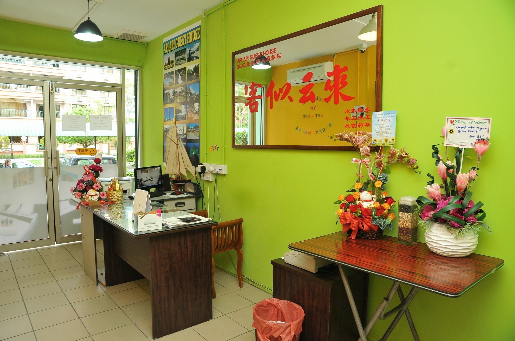 Api-Api Guesthouse Kota Kinabalu Buitenkant foto