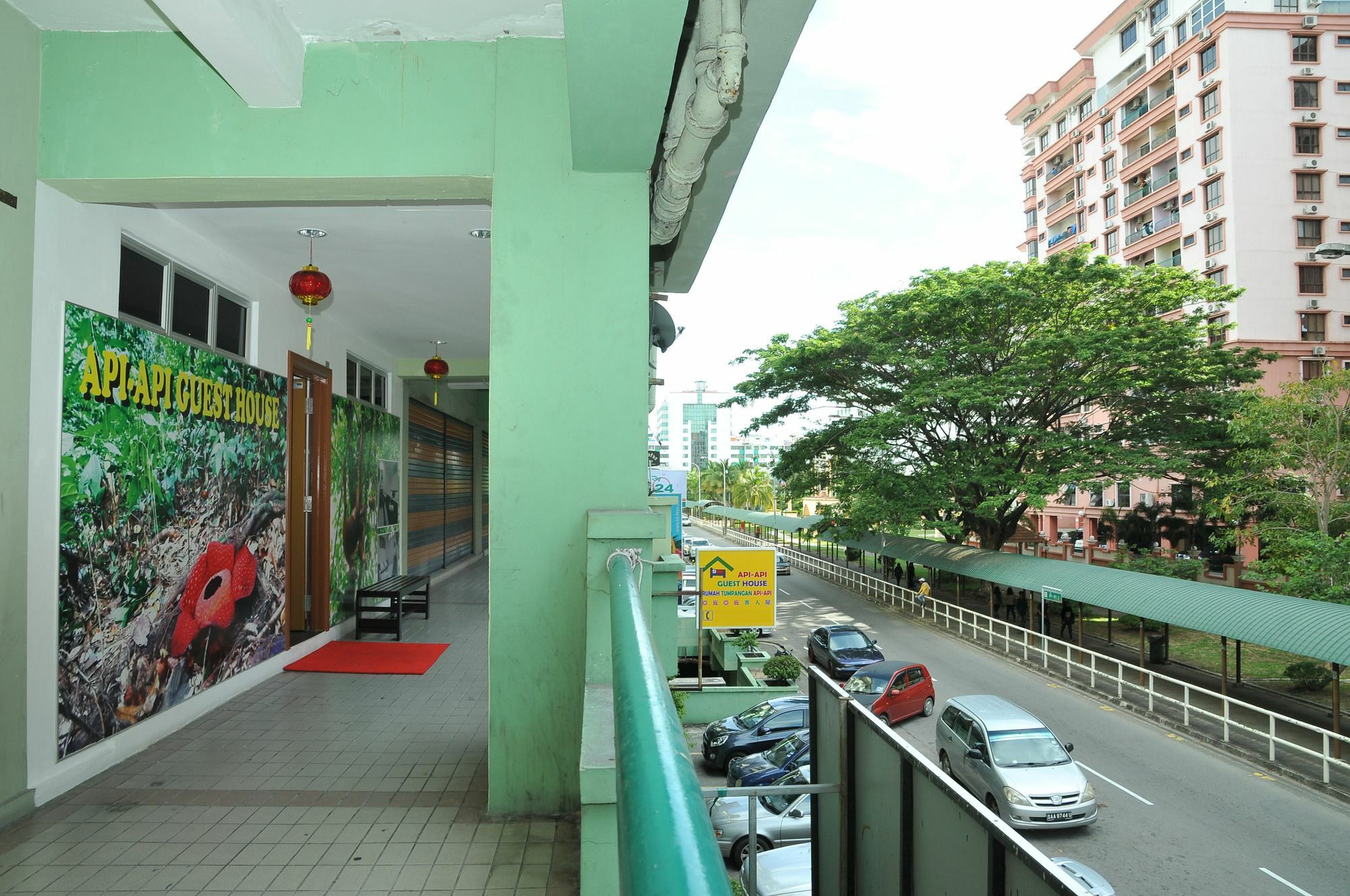Api-Api Guesthouse Kota Kinabalu Buitenkant foto